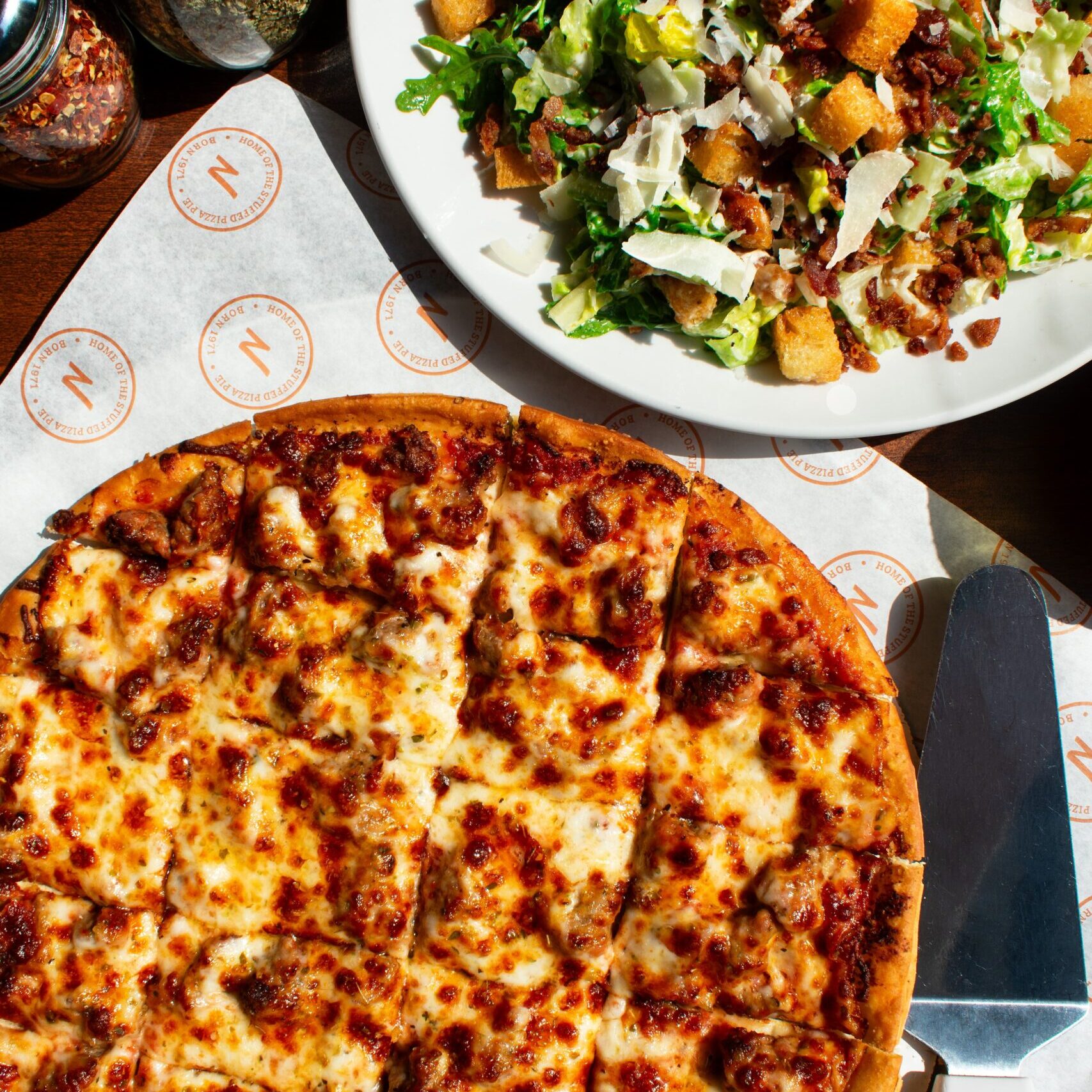 Spread_Pizza & Salad_01 (1) Spread_Pizza & Salad_01 (1)